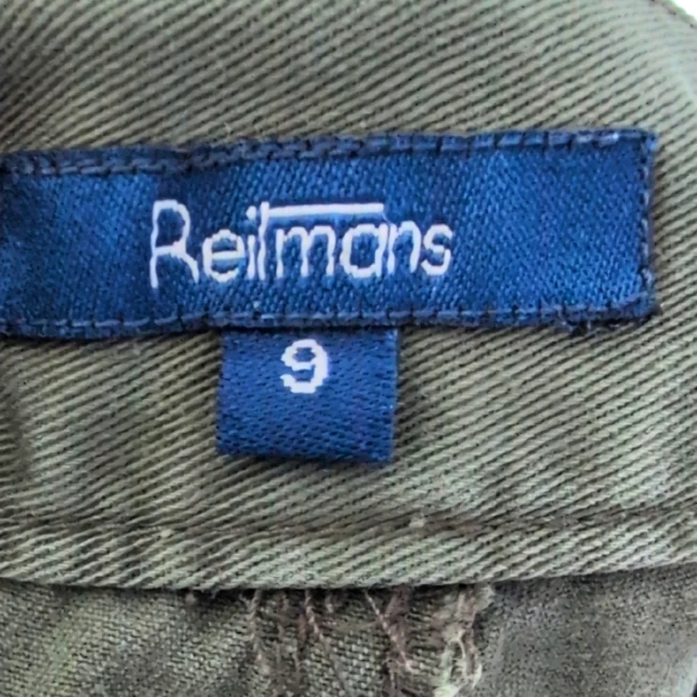 Vintage Reitmans Olive Green Embroidered Shorts SZ 9 - Picture 8 of 9